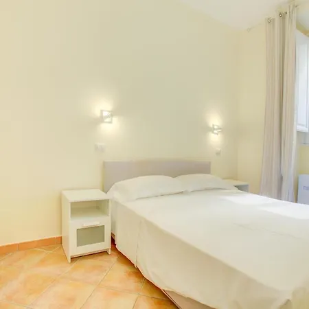 Marche Apt -home And More Rome