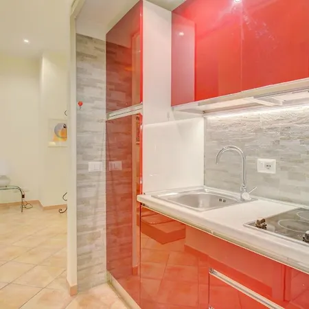 Marche Apt -home And More Apartment *